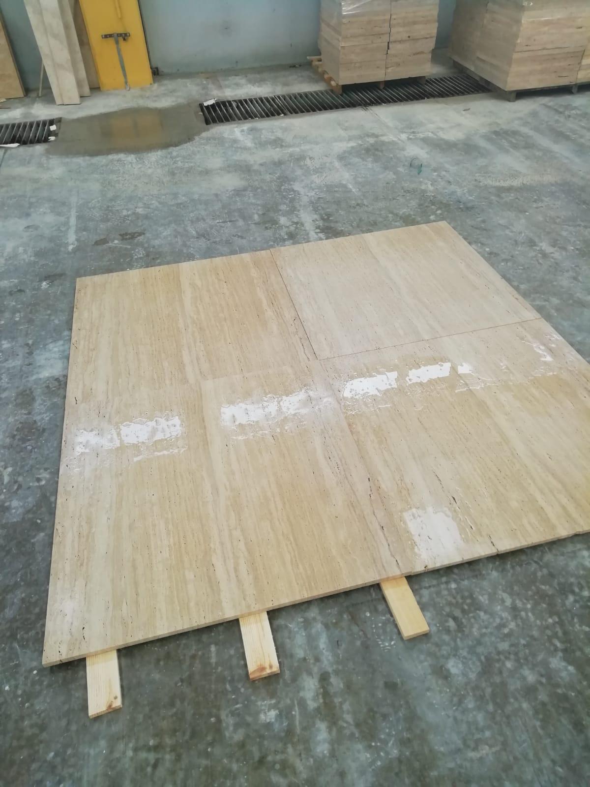 VEINCUT TRAVERTINE