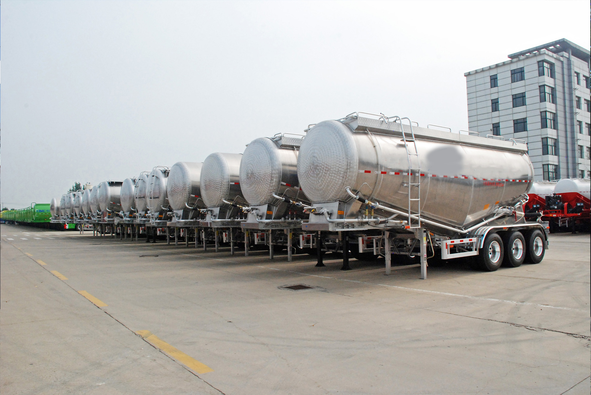 chrome food tanker