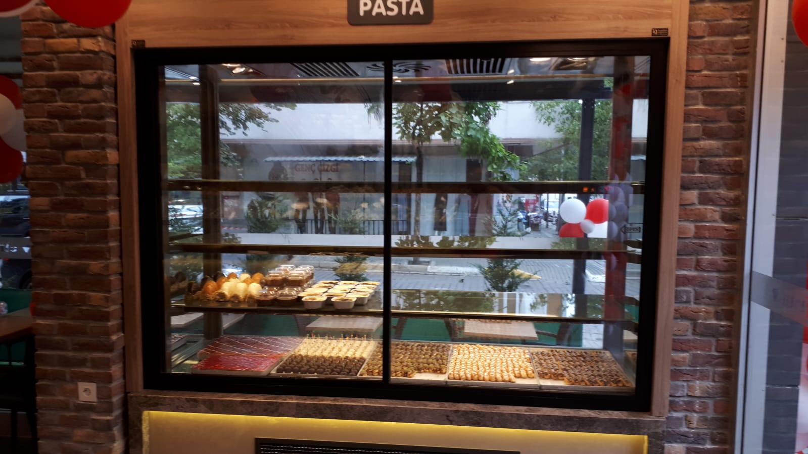 Pasta Dolabı 