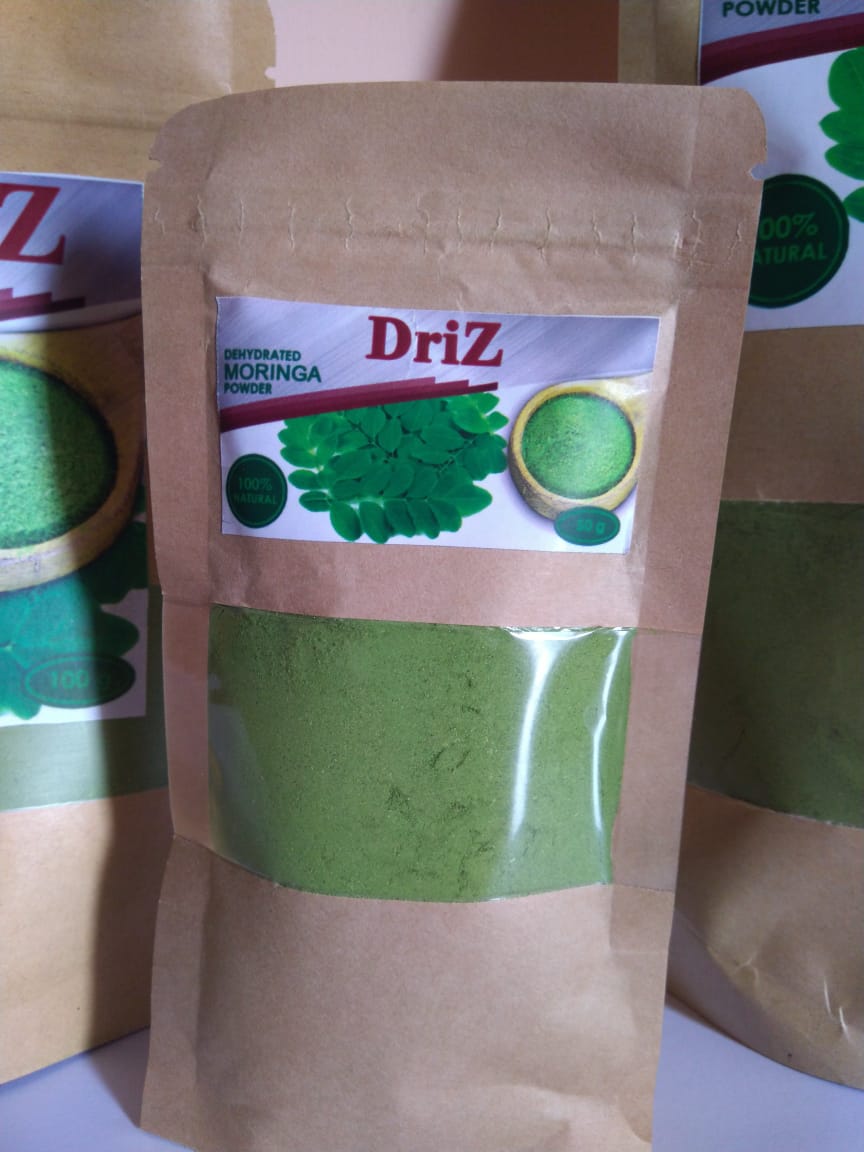 Dehydrated moringa powder