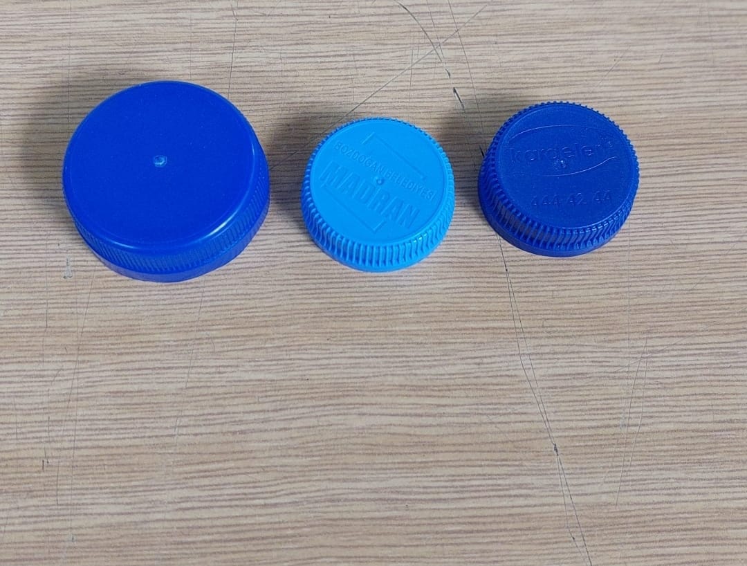 Крышки для пластиковых бутылок