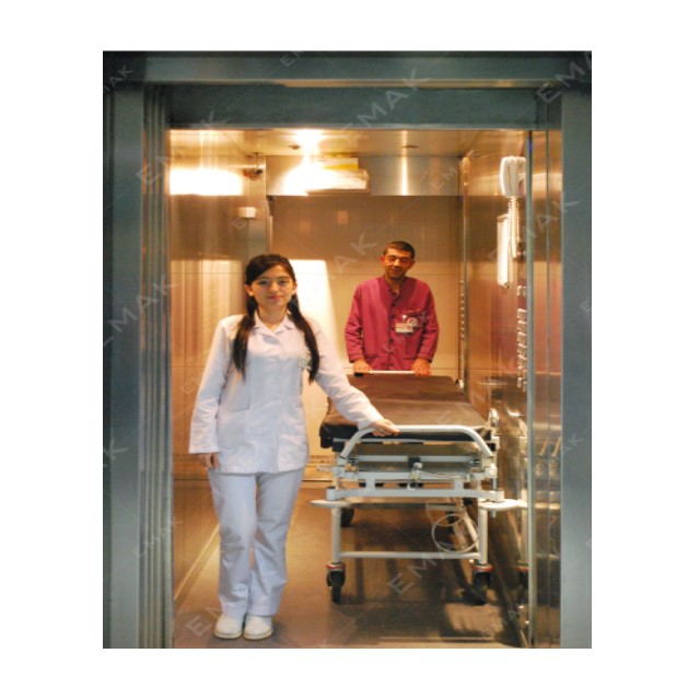 Elevador hospitalar Emak