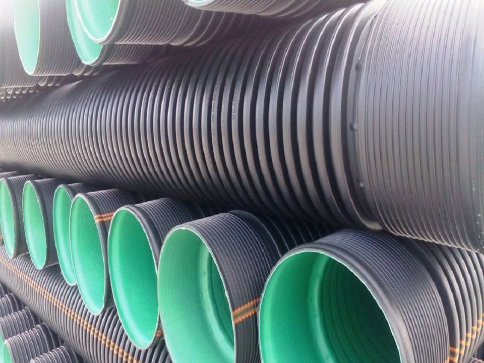 Plastic Pipe and Fitting