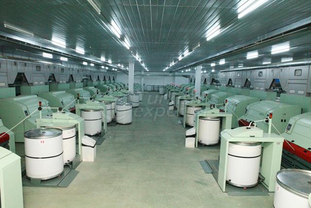 Ring Compact Yarn Spinning