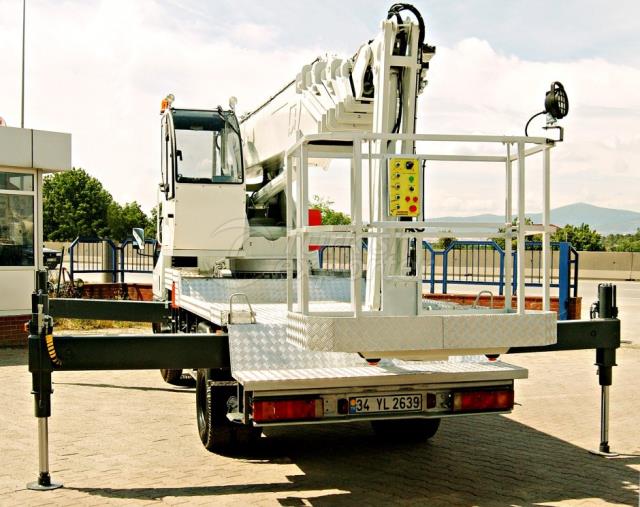 Truck Mounted Telescopic Platforms PT 224
