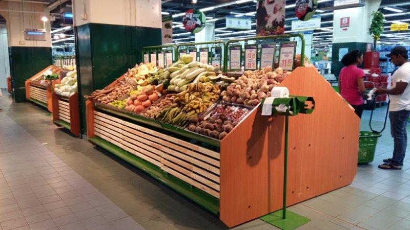 supermarket vegetable rayons