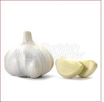 peeled garlic