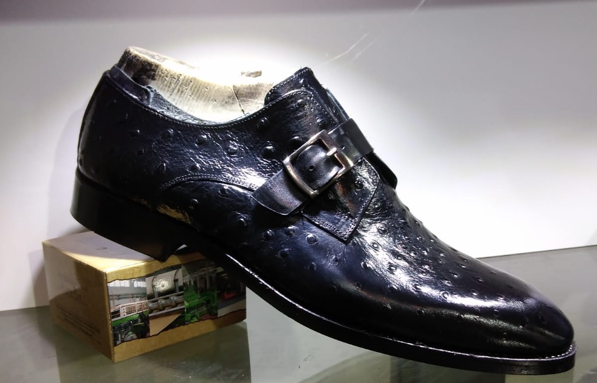 Leather or PU Leather Men shoes