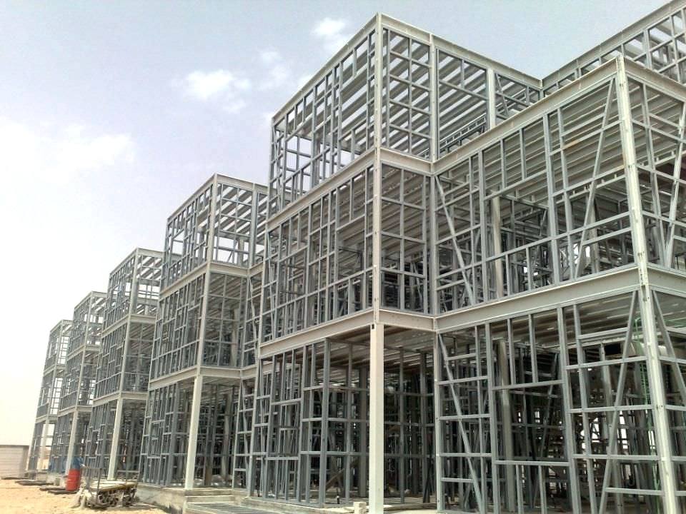 Steel Structures 