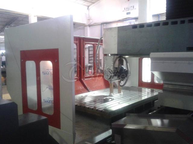 Fixed Table Machining Center
