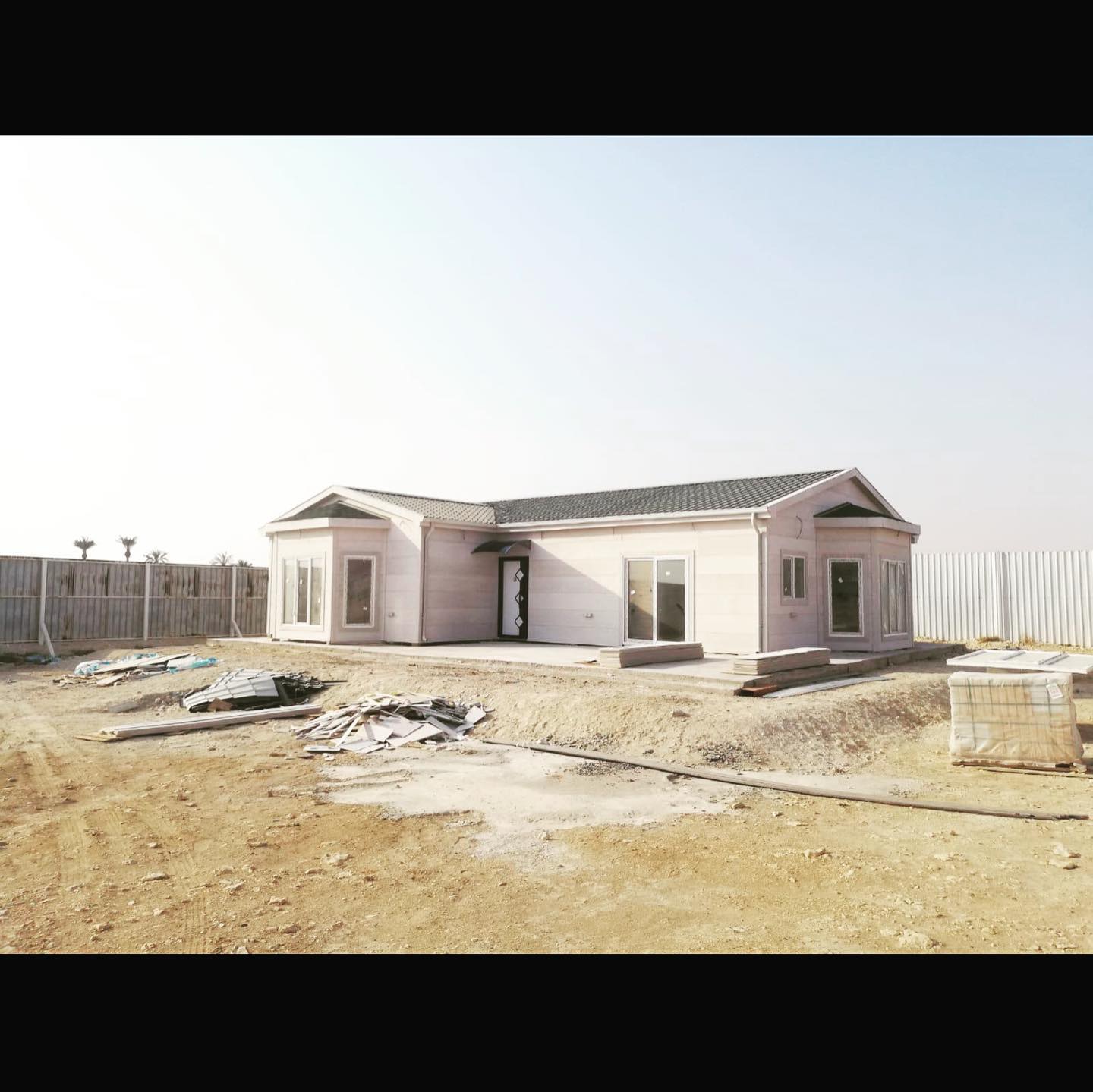 PREFAB STEEL FRAME HOUSE