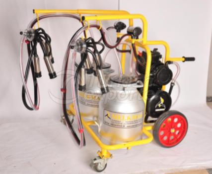 PORTABLE MILKING MACHINES