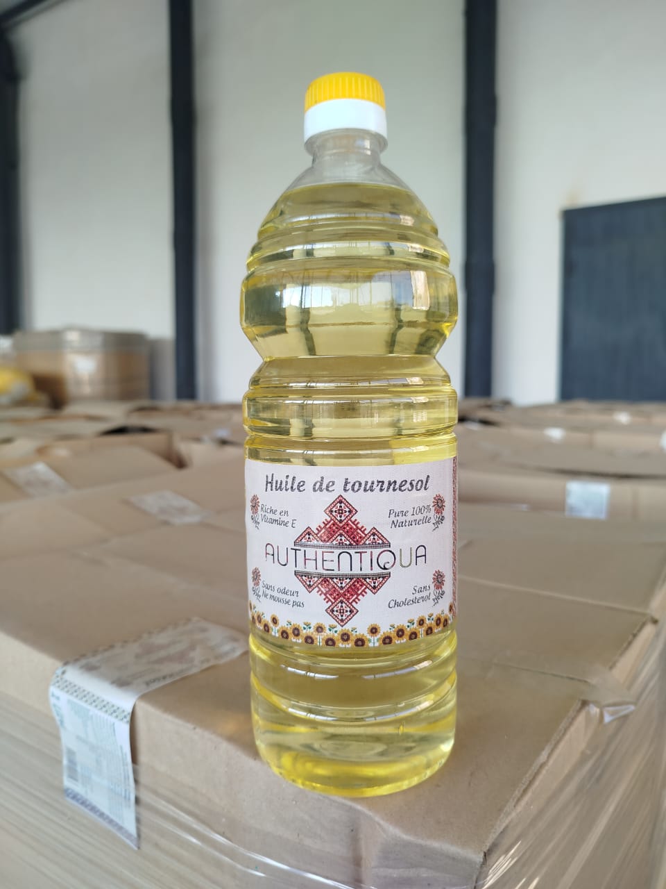 SUNFLOWER OIL PACKAGED IN OUR WAREHOUSES IN FRANCE