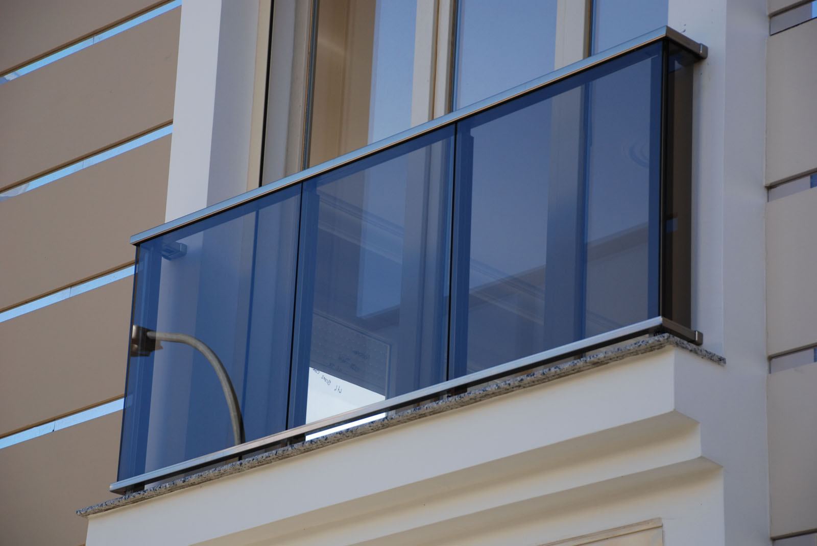 Aluminium Handrail