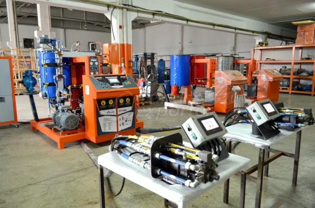 ماكينات حقن البولي يوريثين