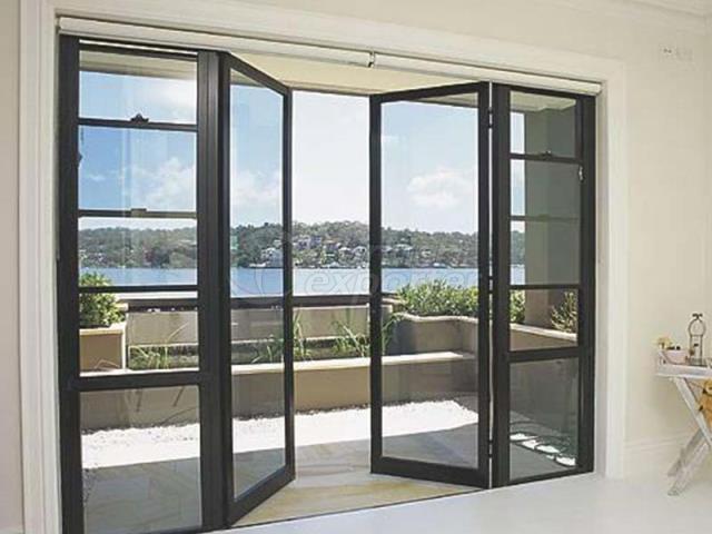 Aluminium door