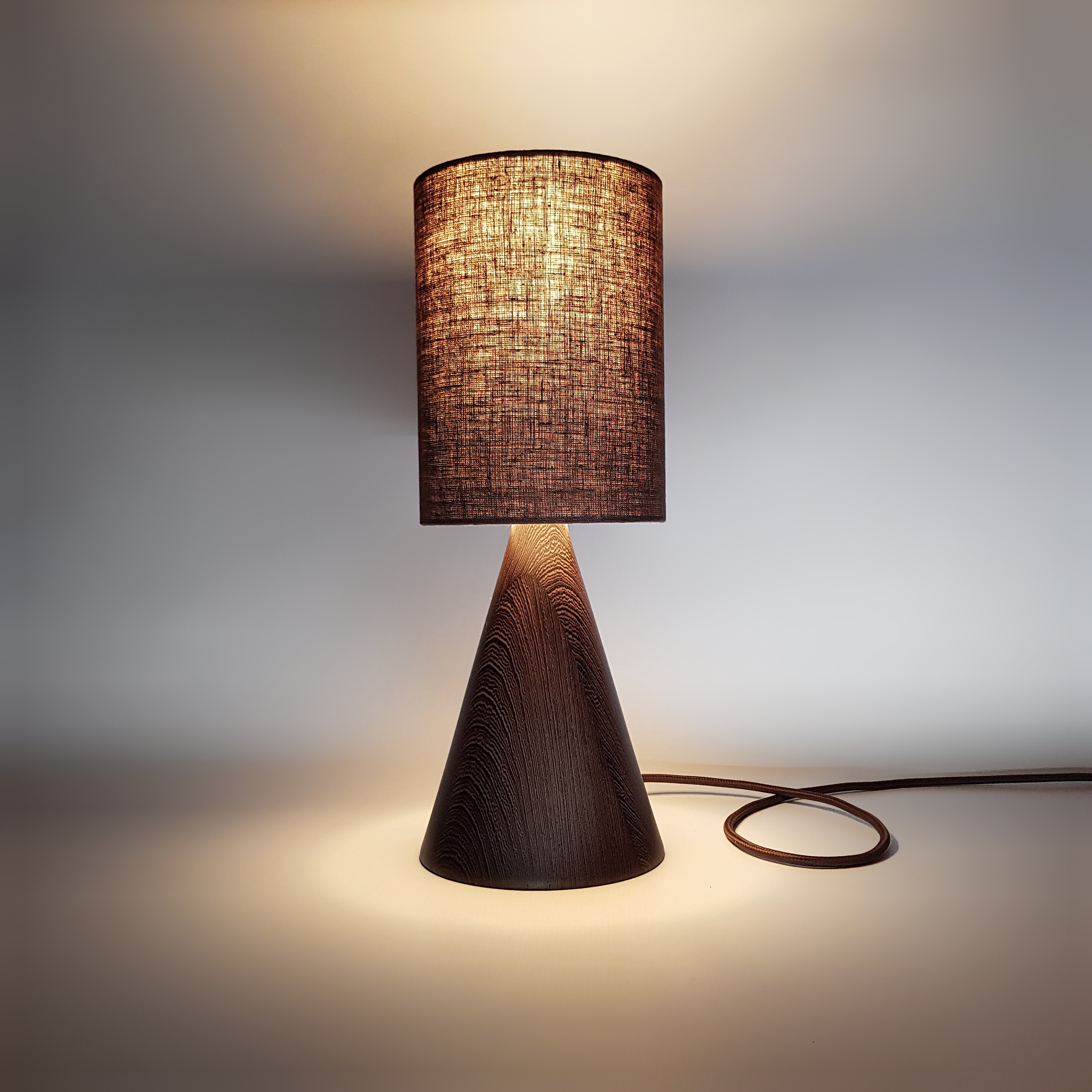 pyramid table lamps