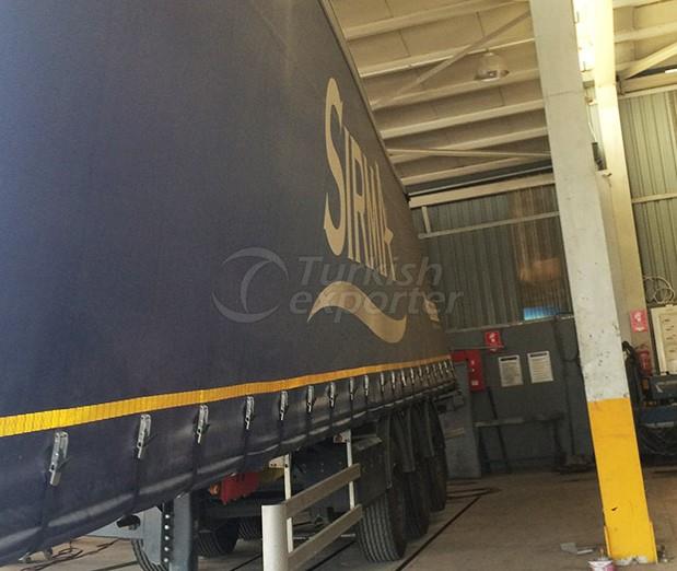 Тентованный трейлер