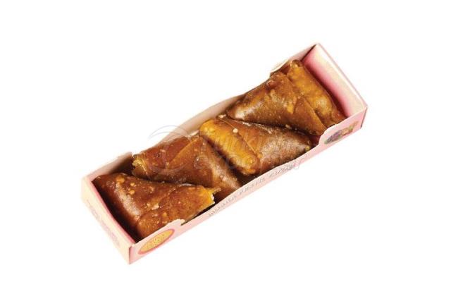 Triangular  Dried Fruit Pulp