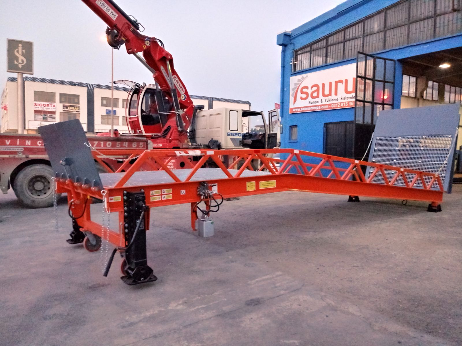 mobile loading ramp