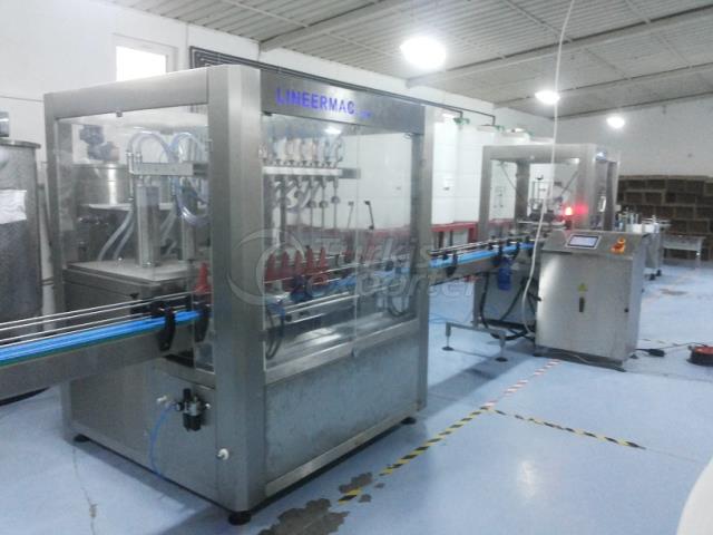 Liquid Filling and Labeling Machine