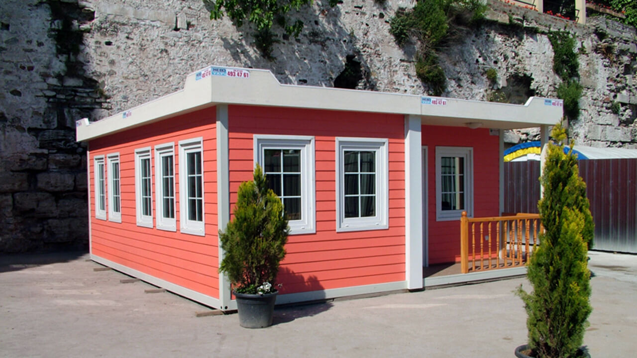 Cabine à panneau sandwich