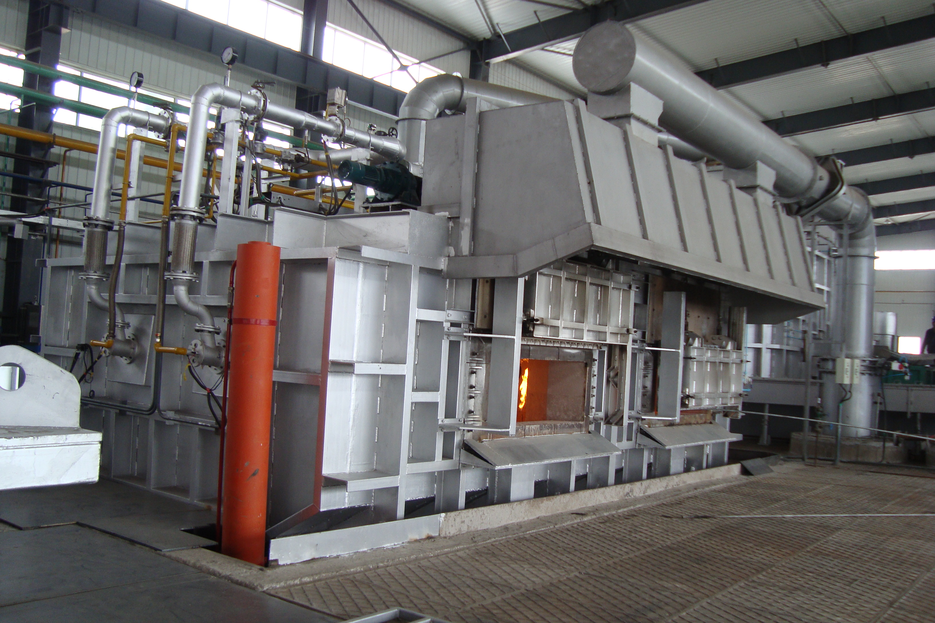 Aluminum Smelting Furnace Tilting Type