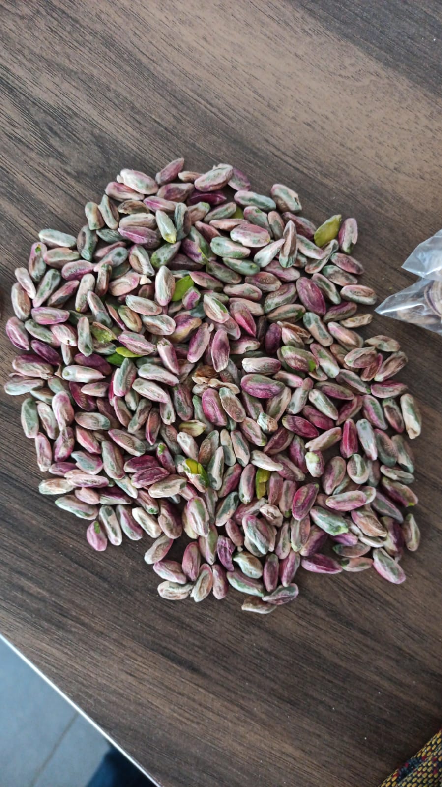 Pistachio Kernels