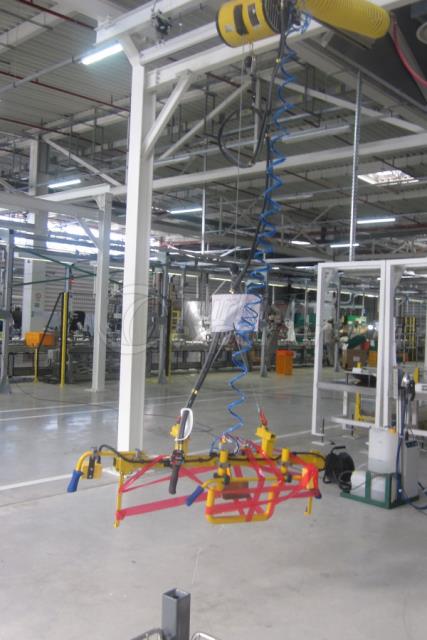 Renault Tanger Mediterranee Back Seat Line