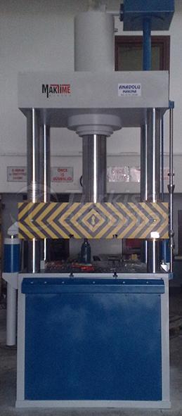 Hydraulic Press 200 Tonnes