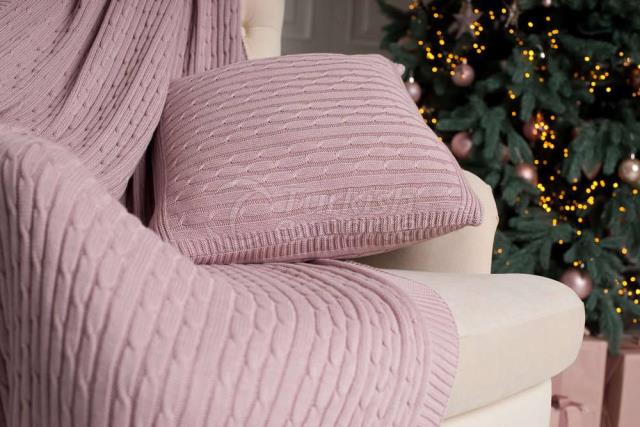 TP15007 POWDER KNITTED THROW