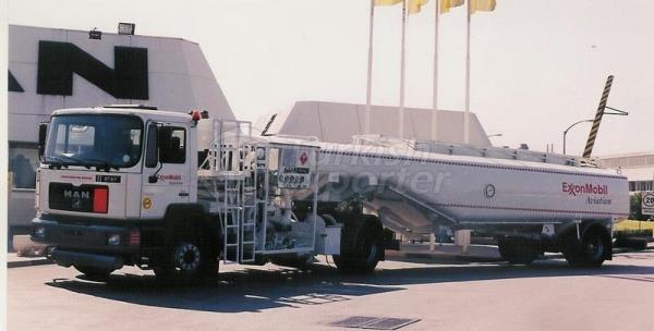 Semi-Trailer Type Aircraft Refuelling