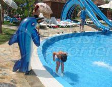 Aquapark دولفين الشكل