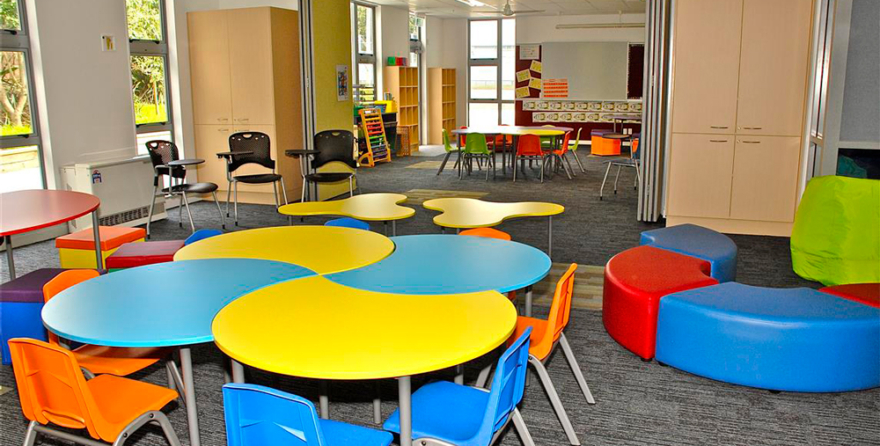 Manufacturing furniture to the hotels, restaurants/cafes, villas, house, residence and shop projects