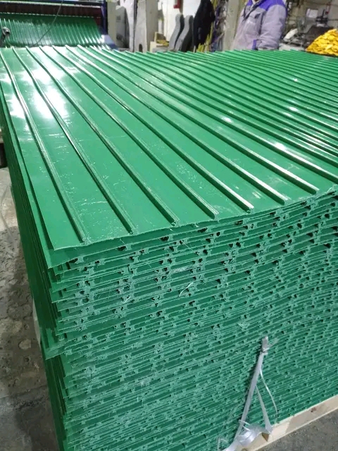 Green Colour T Lock Geomembrane