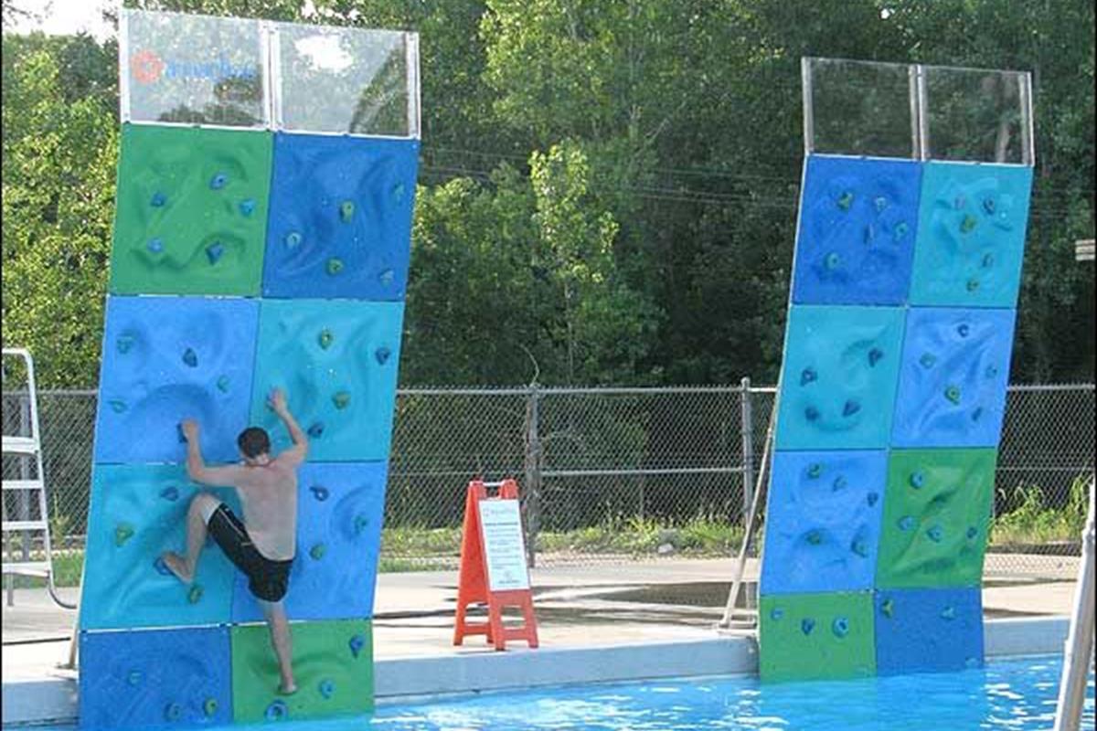 aquawall climb