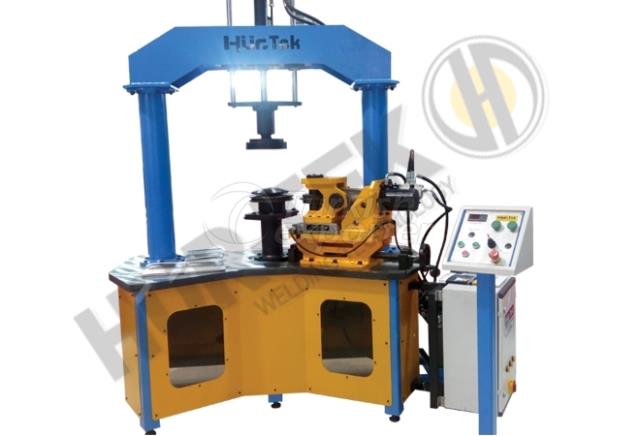 Circular Cutting And Bordering Machine