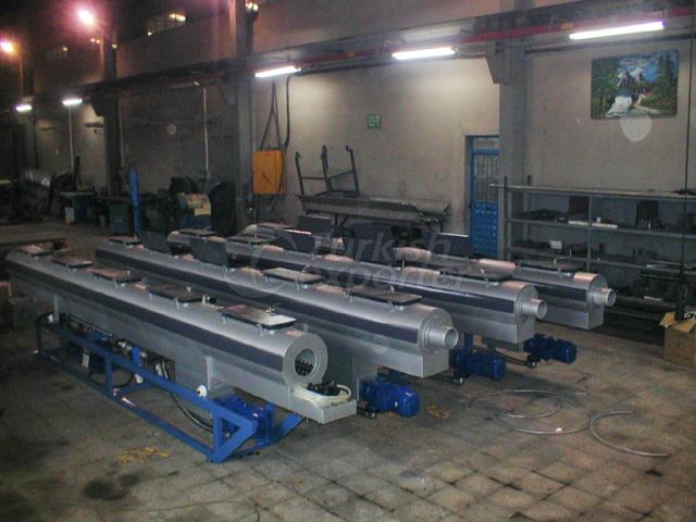 Vacuum And Spray Tanks