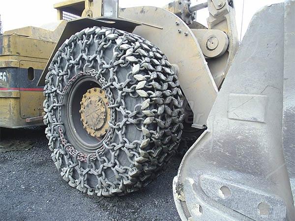 Chaînes à pneus Mega Machinery