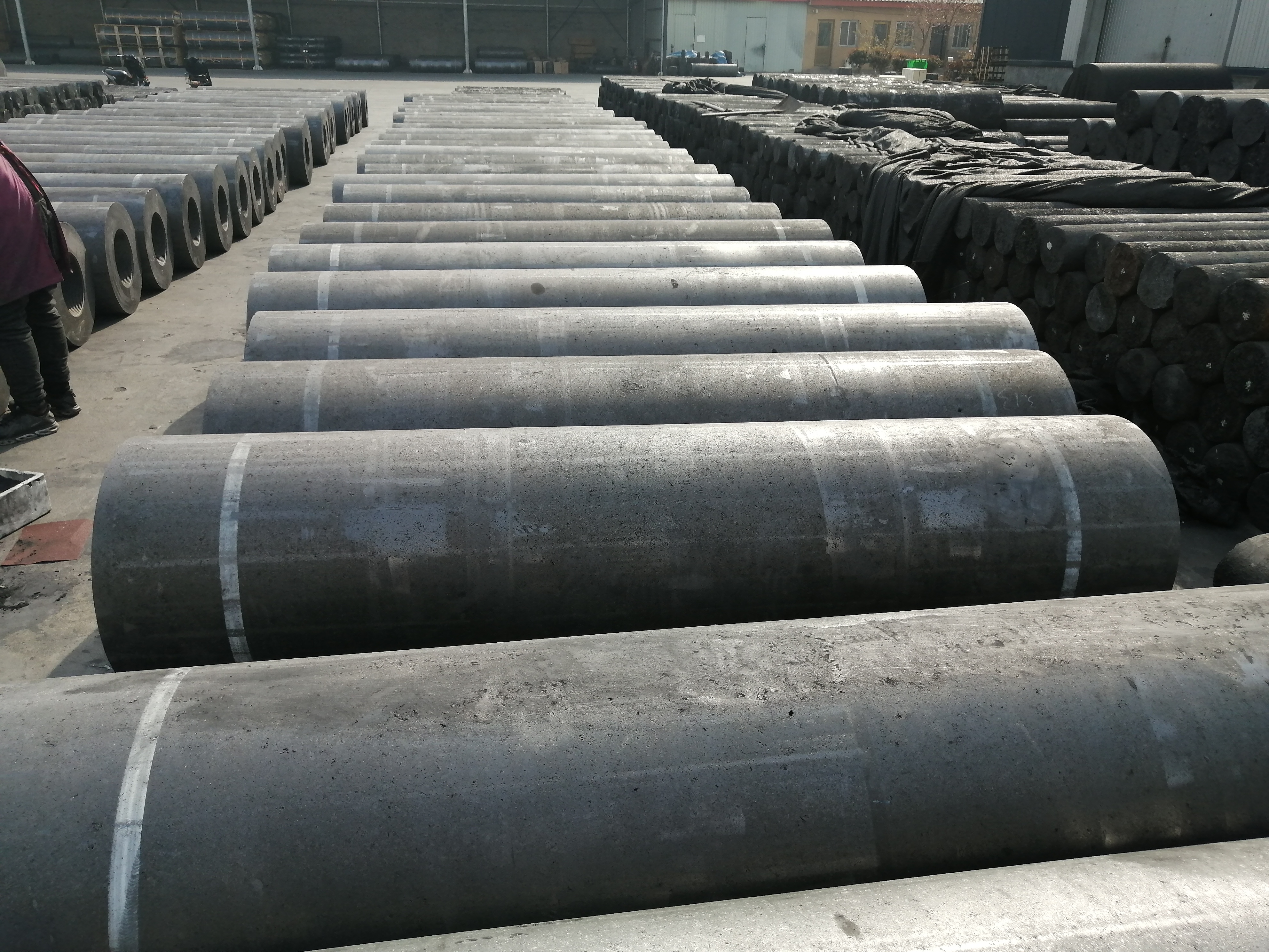 UHP 600  HP 600 graphite electrode