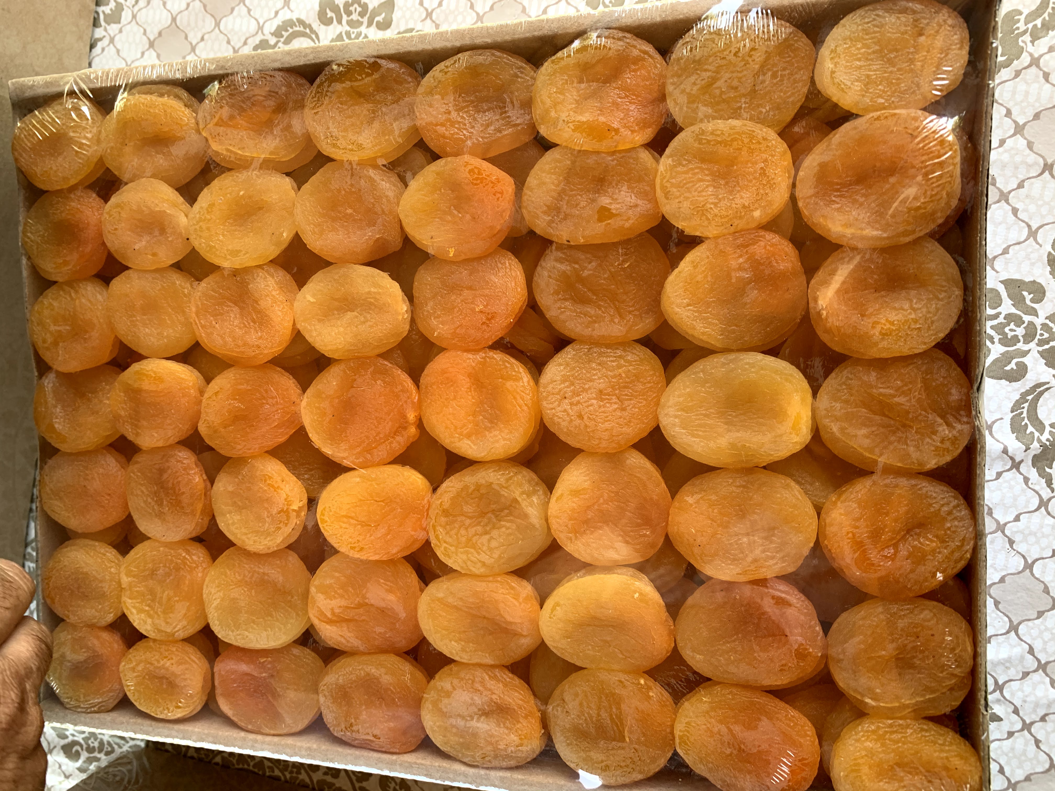 Dried apricot