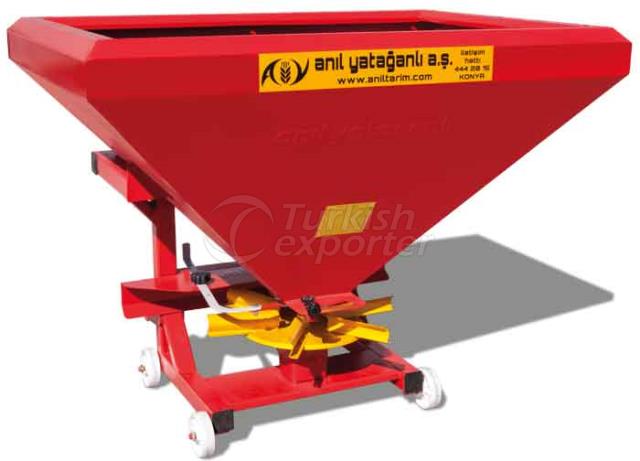 Fertilizer Spreader