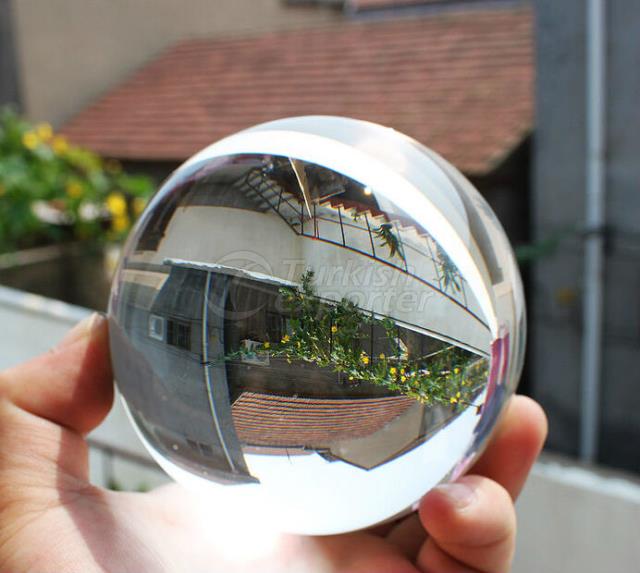 Transparent decorative glass ball