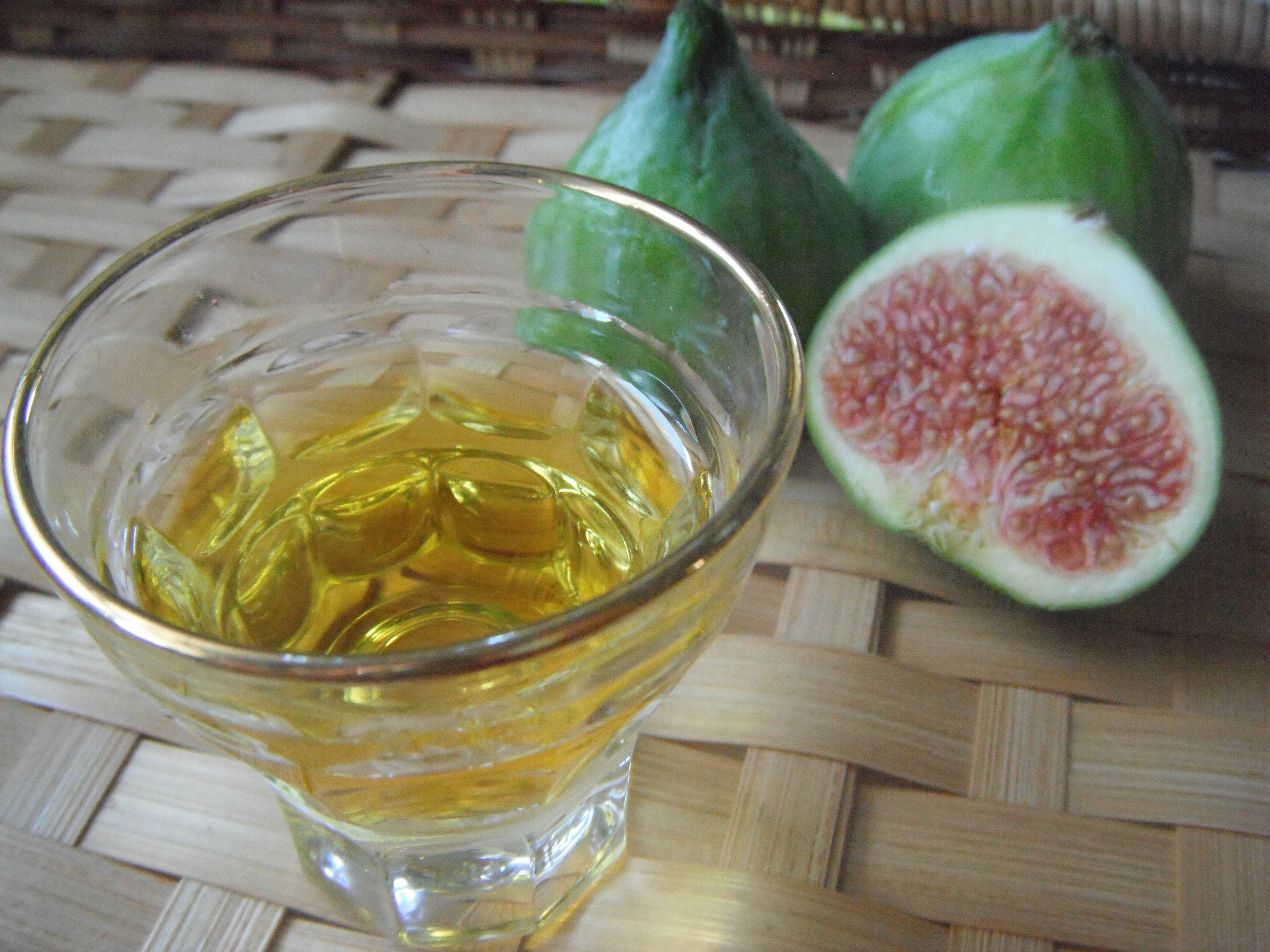 Fig seed oil