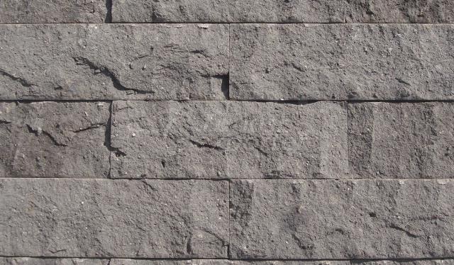 Siyah Tüf Taşı Patlatma