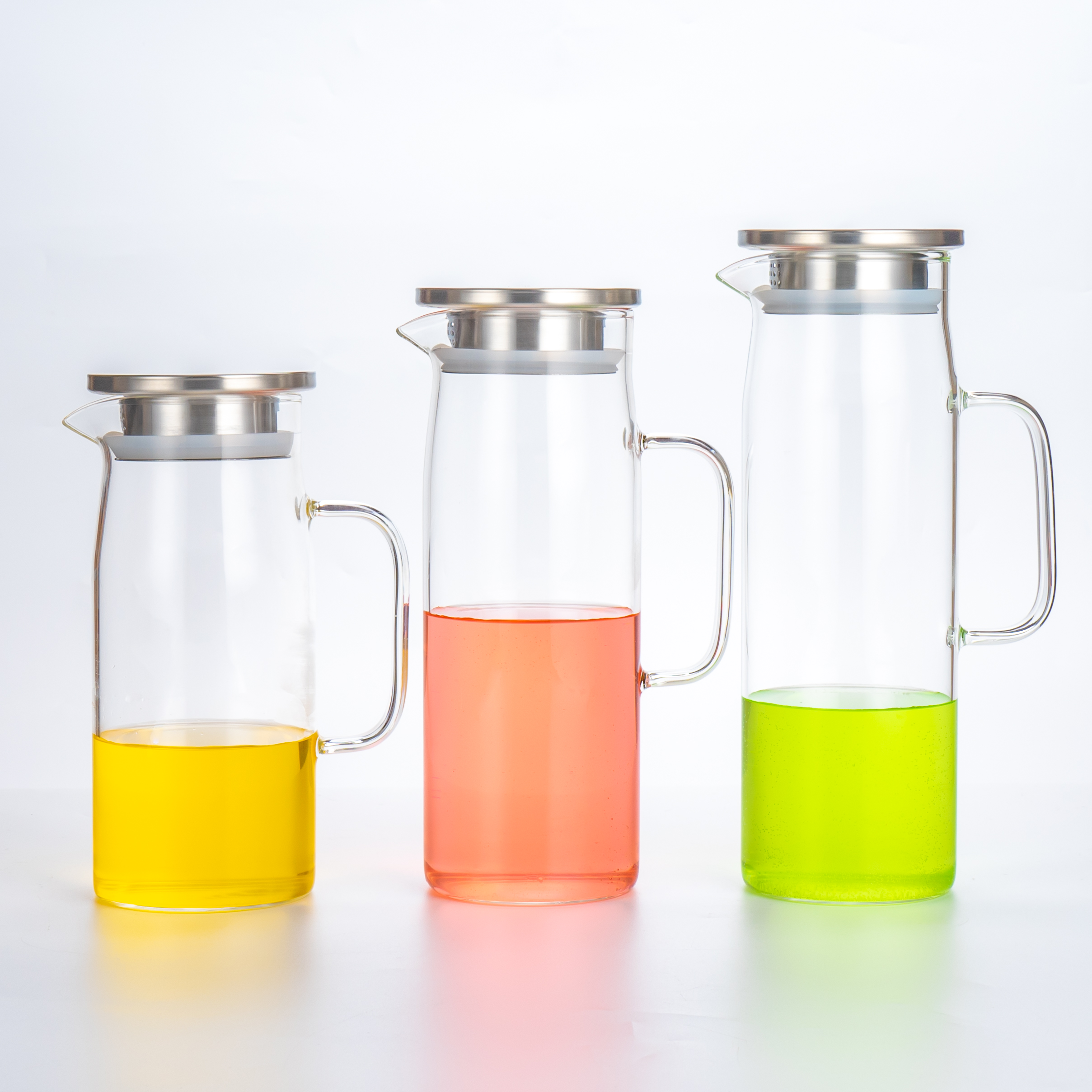 Glass Water Carafe with Stainless Steel Lid