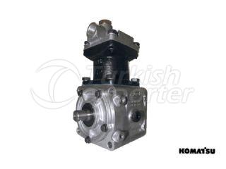 KOMATSU YCL 0001 Cylinder Head