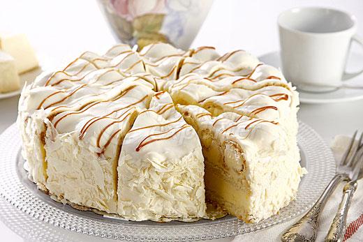 White Profiterole Cake